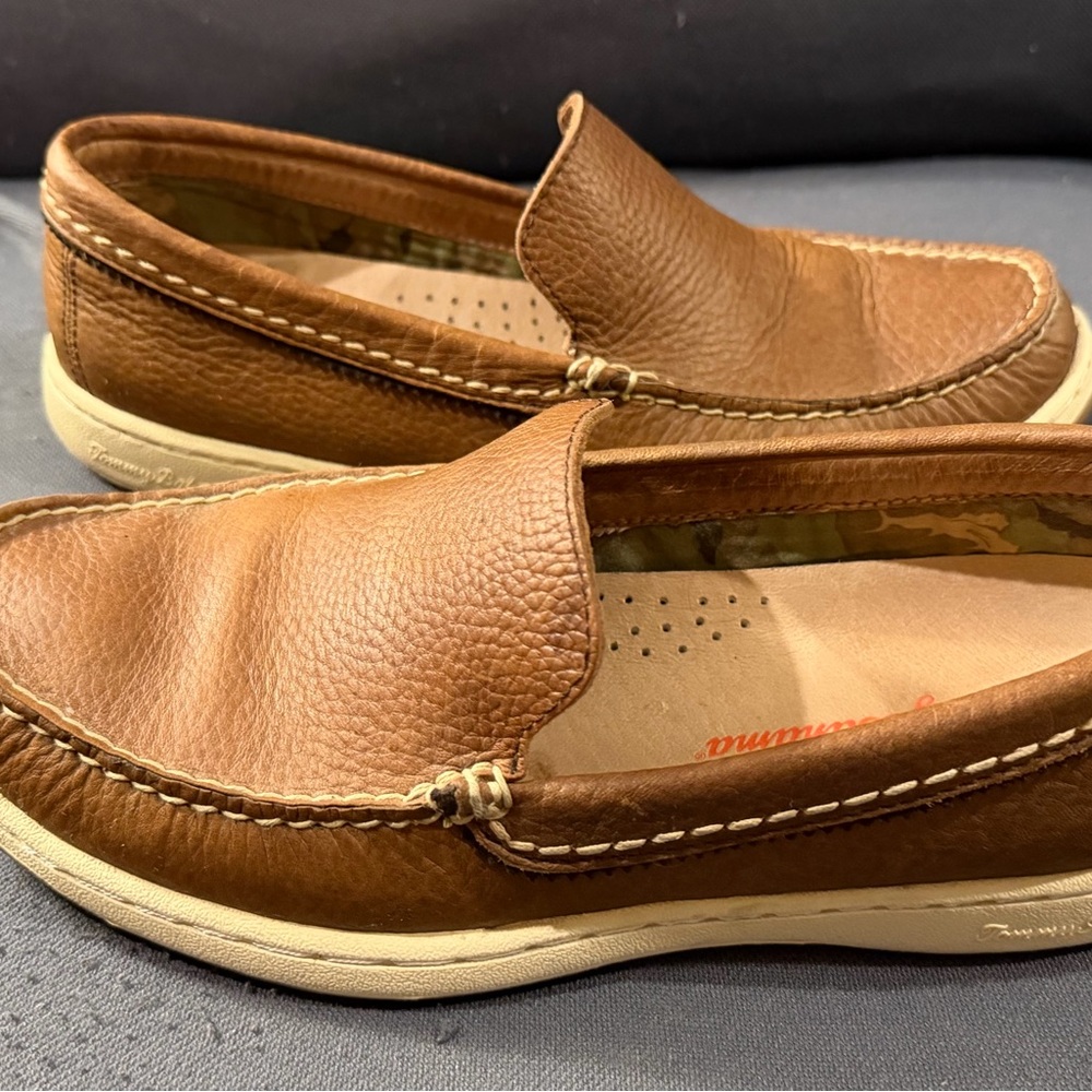 Tommy Bahama Men's Tan Brown Leather Slip-On Loafers